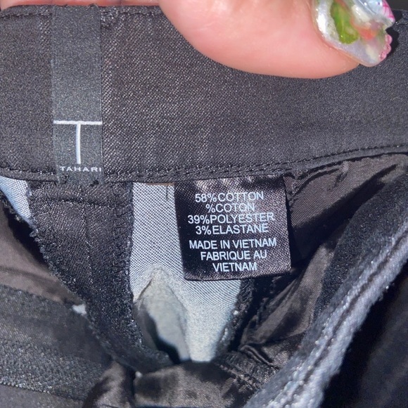 Tahari size 6 dress pants and black light now - Picture 3 of 4